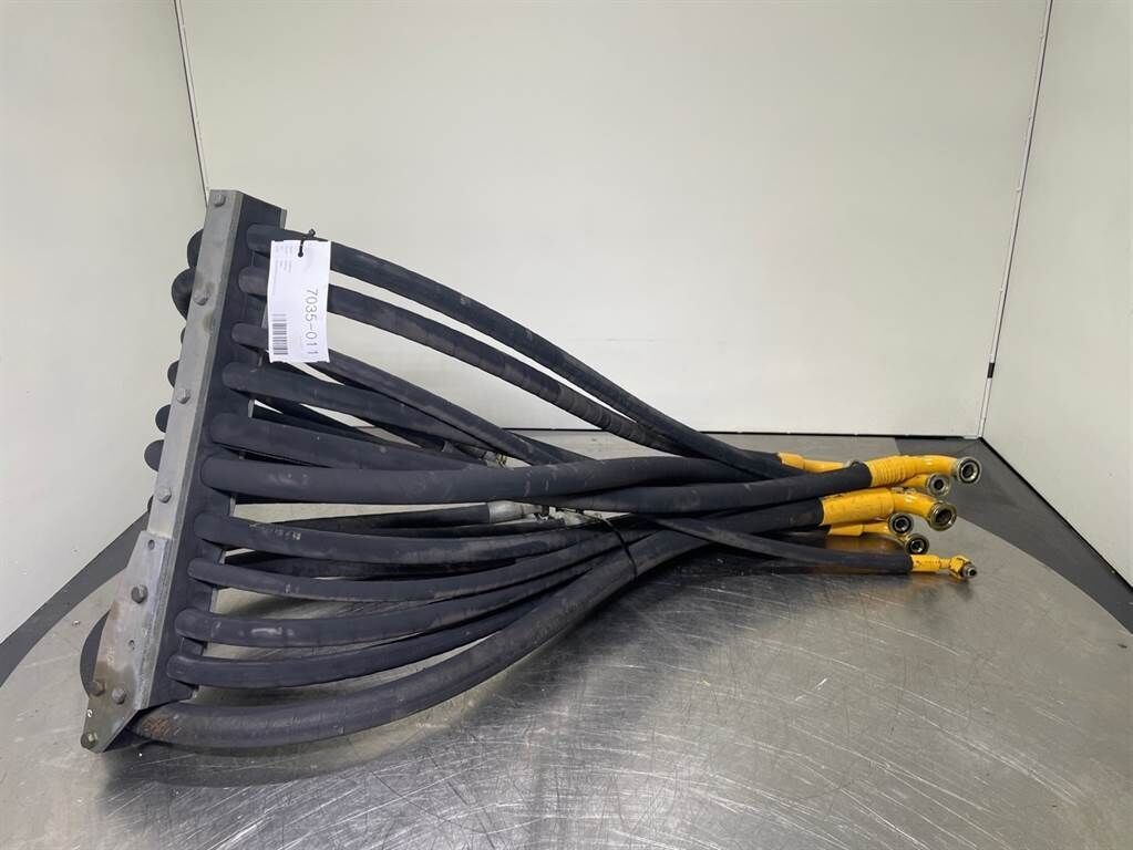 A924B-7021318/7014579-Hose/Schlauch/Slang 3