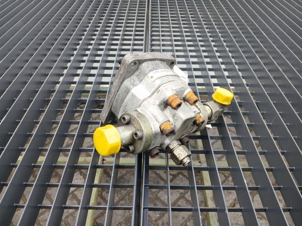 1704MH-Haldex GM5-16-H11F-23-GE648-Gearpump 3