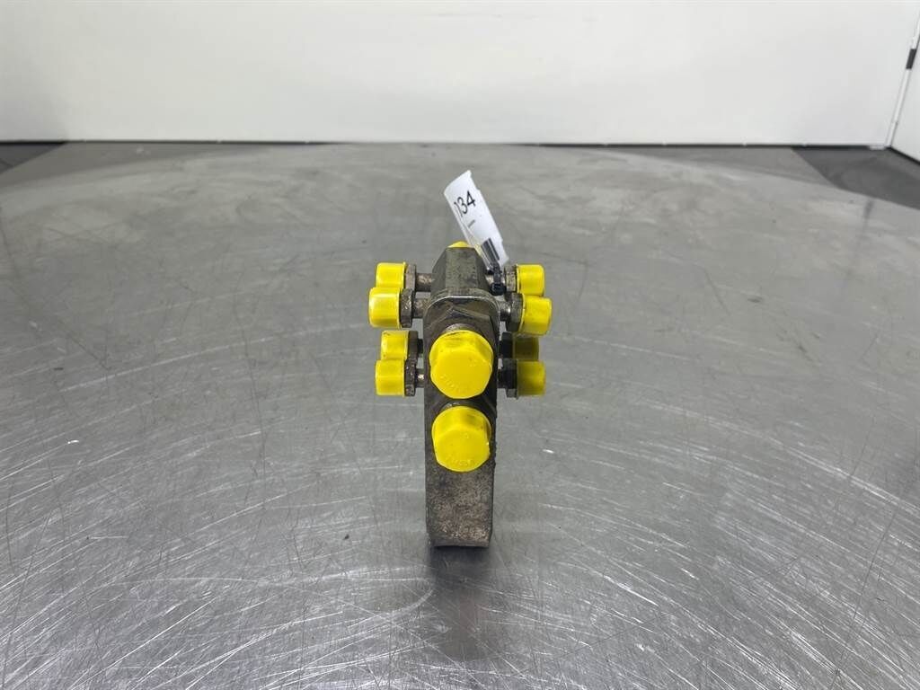 A924B-5613988-Distributor/Verteiler/Verdeler 2