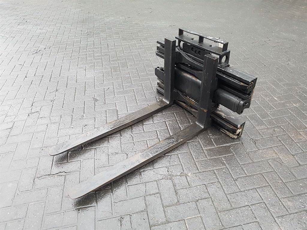 Palletbord -Adjustable forks/Palletgabeln/Pallet 1