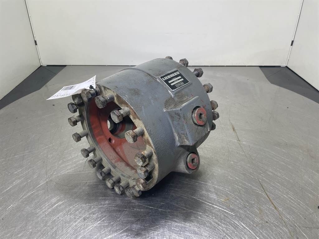 A924C-10489761-Differential housing 2