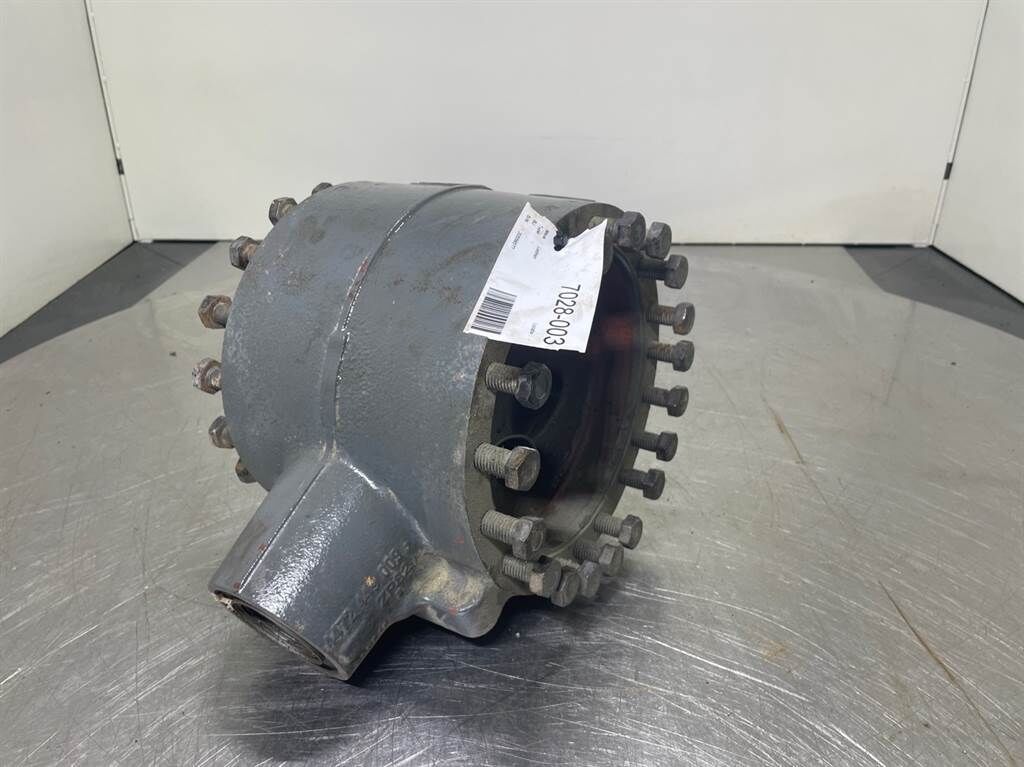 A924C-10489761-Differential housing 3