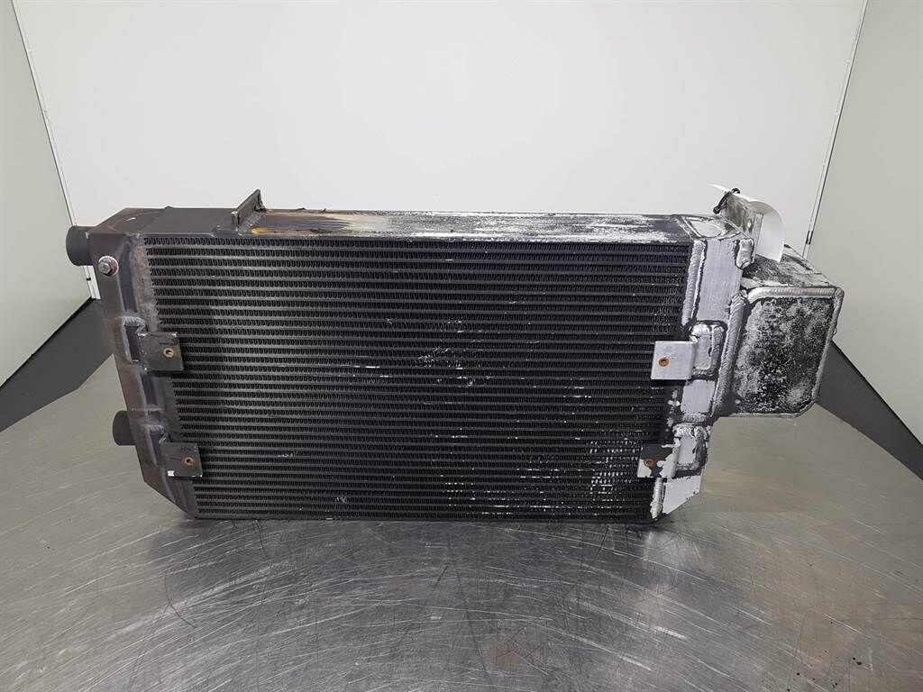 V80 Speeder-5010662008-Cooler/Kühler/Koeler 3