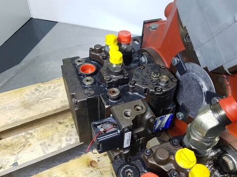 Sonstige Sauer Sundstrand 42L41DE1A602B2B - Drive pump/Fa