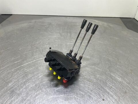 Sonstige PIAF1000R-Walvoil SD5/3-P-102300670-Valve/Ventil