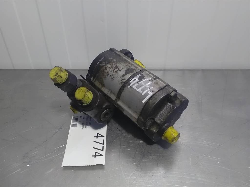 01990963 - Gearpump/Zahnradpumpe/Tandwielpomp 2