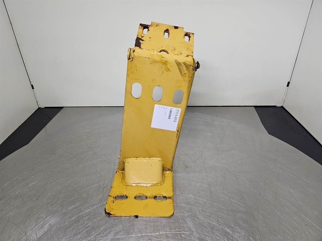 966H-300-5456-Fender bracket/Halter/Steun 2
