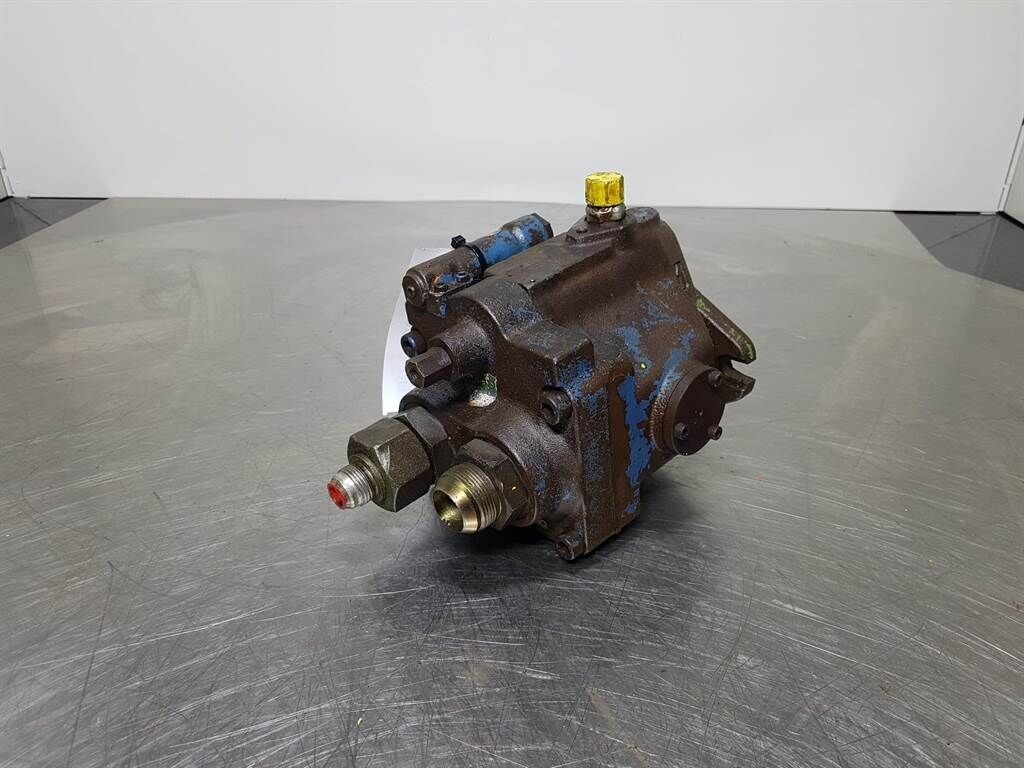 Sauer Sundstrand OPV-Load sensing pump 3