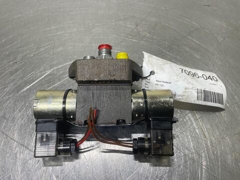 Sonstige W110C-Poclain KV-4/3-3KO-6-6-NG6 4/3 Valve 24V