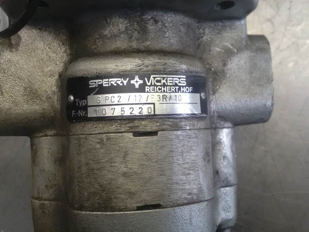 Vickers GPC2/12/F3R/10 - Gearpump/Zahnradpumpe 3