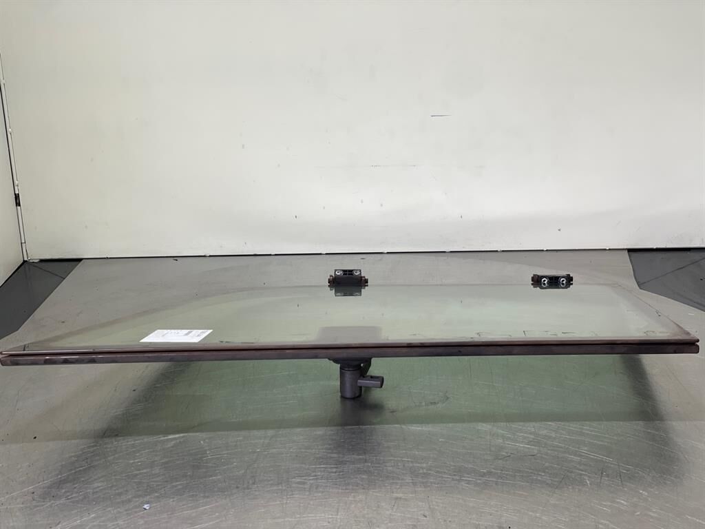 L524--Window/Scheibe/Ruit 3