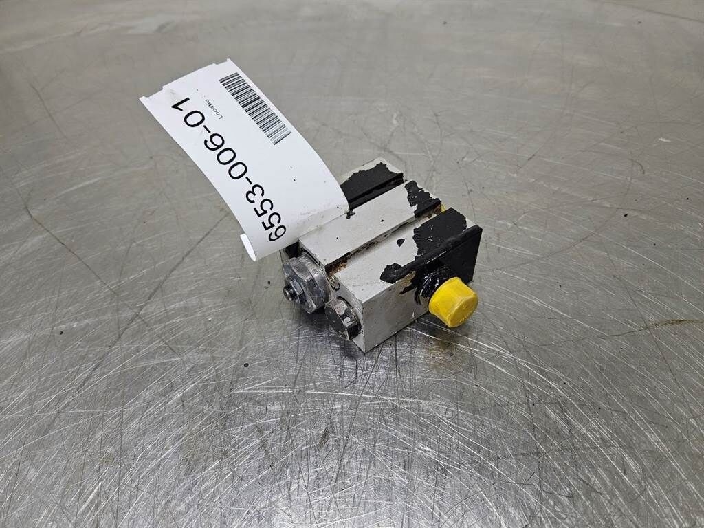 Hydraulics 8F4773D - Valve/Ventile/Ventiel 1