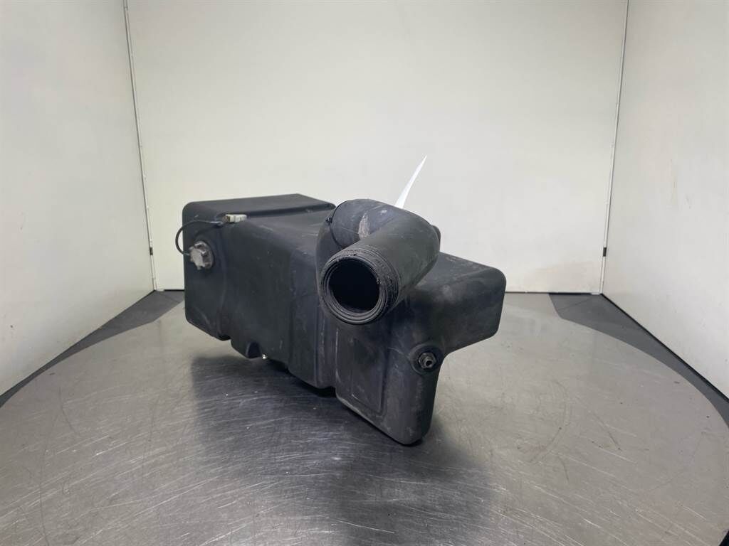 L30B-Z/X-VOE11306084-Fuel tank/Kraftstofftank 3