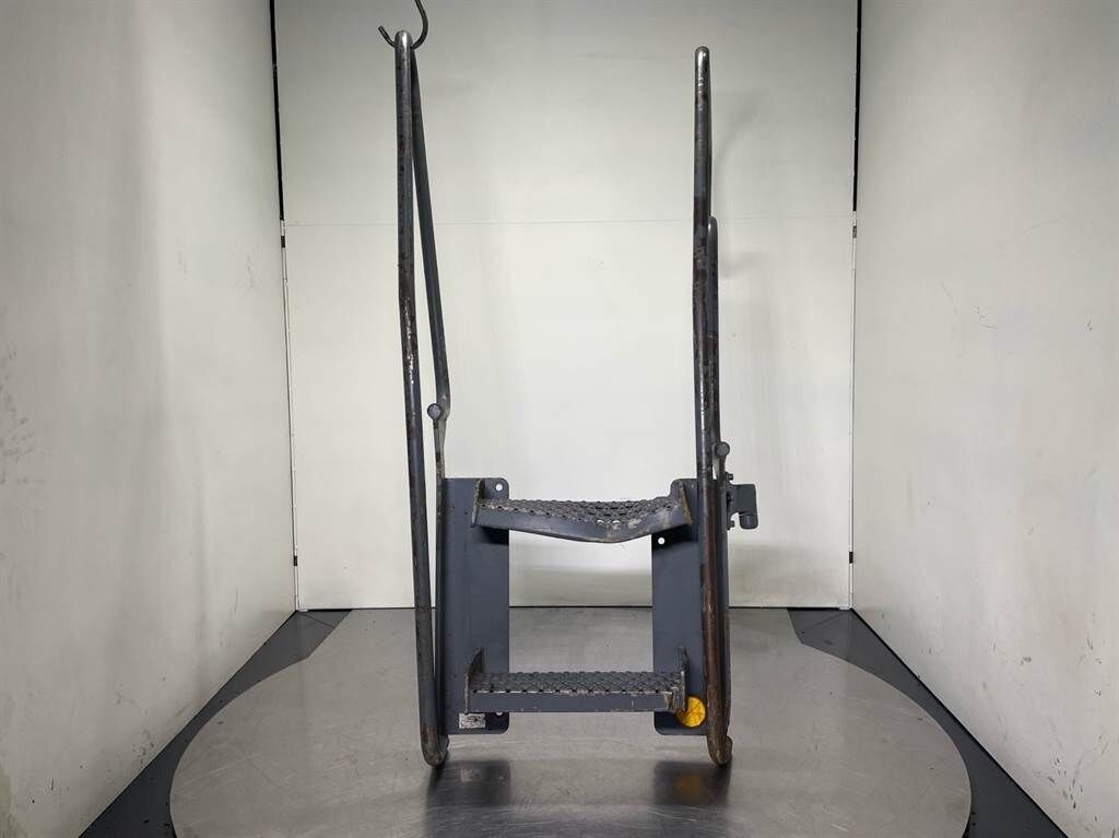 A934C-9598948-Stair panel/Trittstufen/Traptreden 2