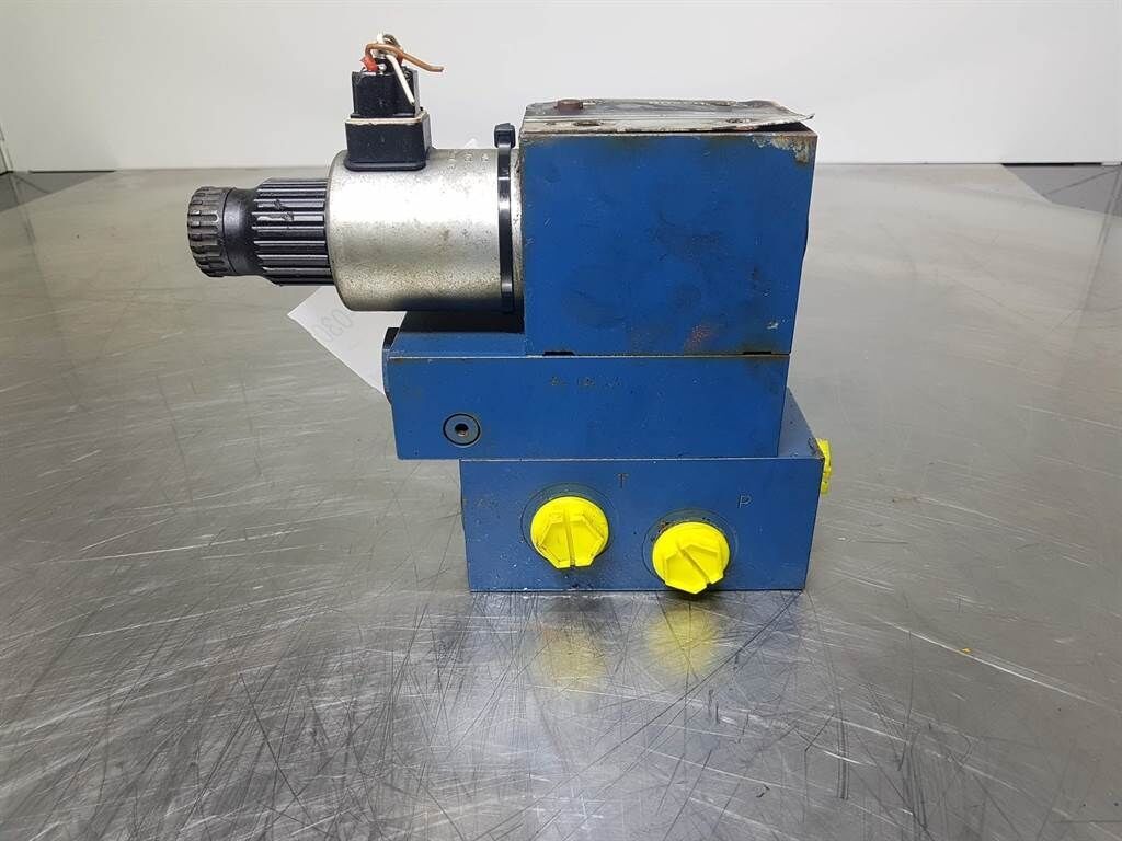 081WV10P1M10 - Valve/Ventile/Ventiel 2