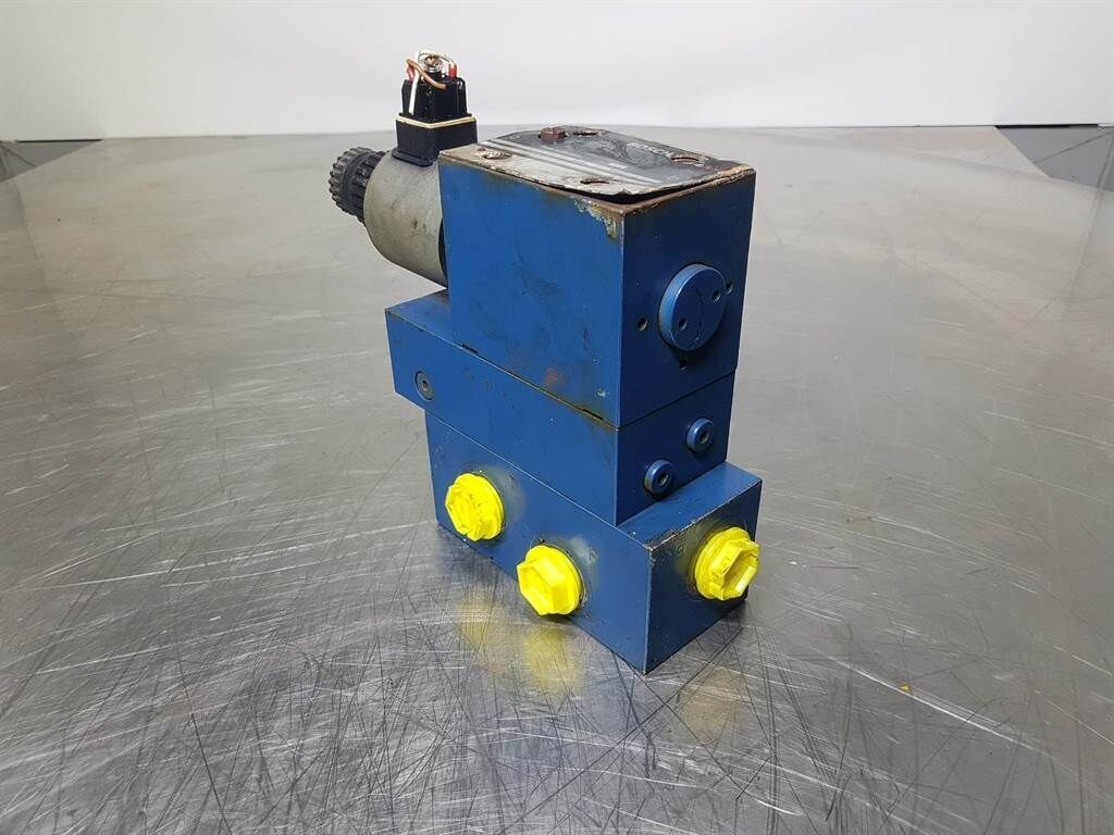 081WV10P1M10 - Valve/Ventile/Ventiel 3