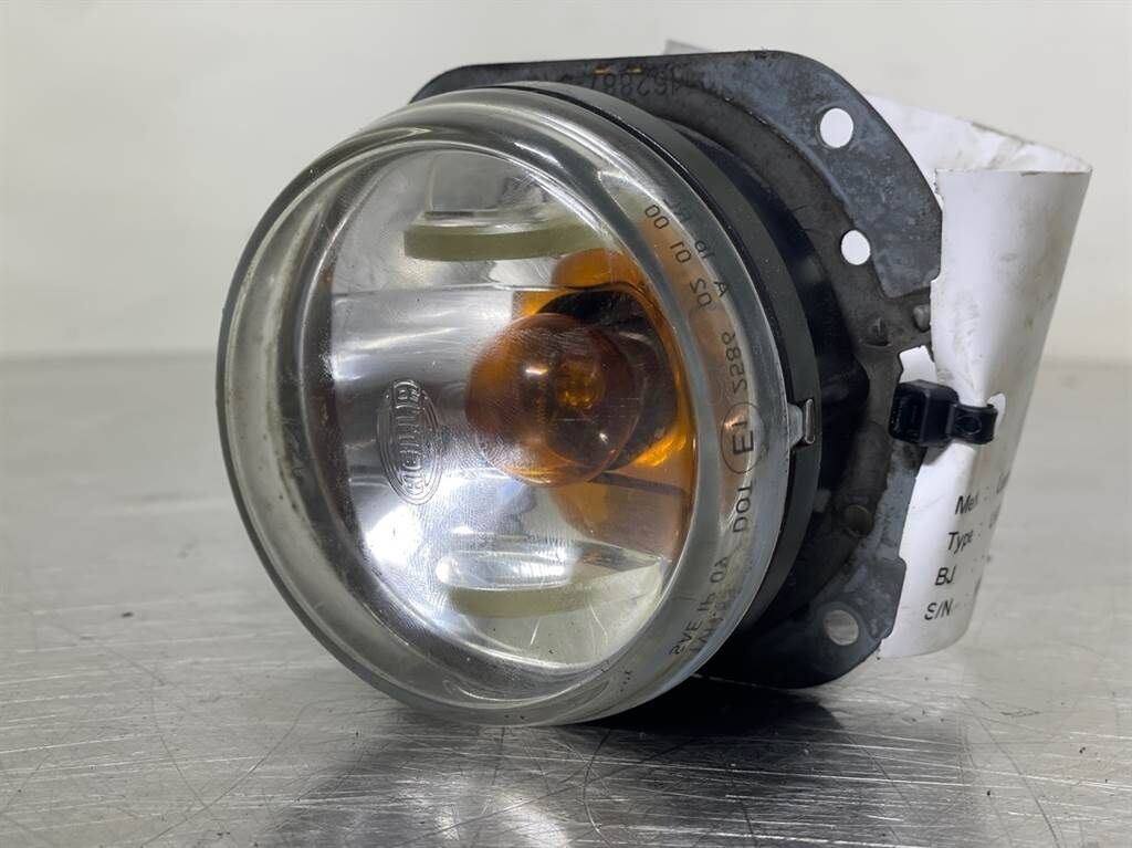 LH24M-94018532-Light/Leuchte/Verlichting 3