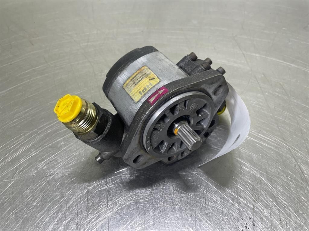 P1AAN2015CL30A01N - Gearpump/Zahnradpumpe 2