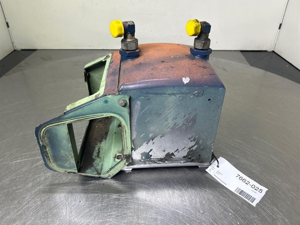 AZ10-AKG 2237422KZ/90.881-Oil cooler/Ölkühler 2