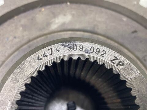 8411-fd880b1b613645a849893520dd1e2ec9-4361458