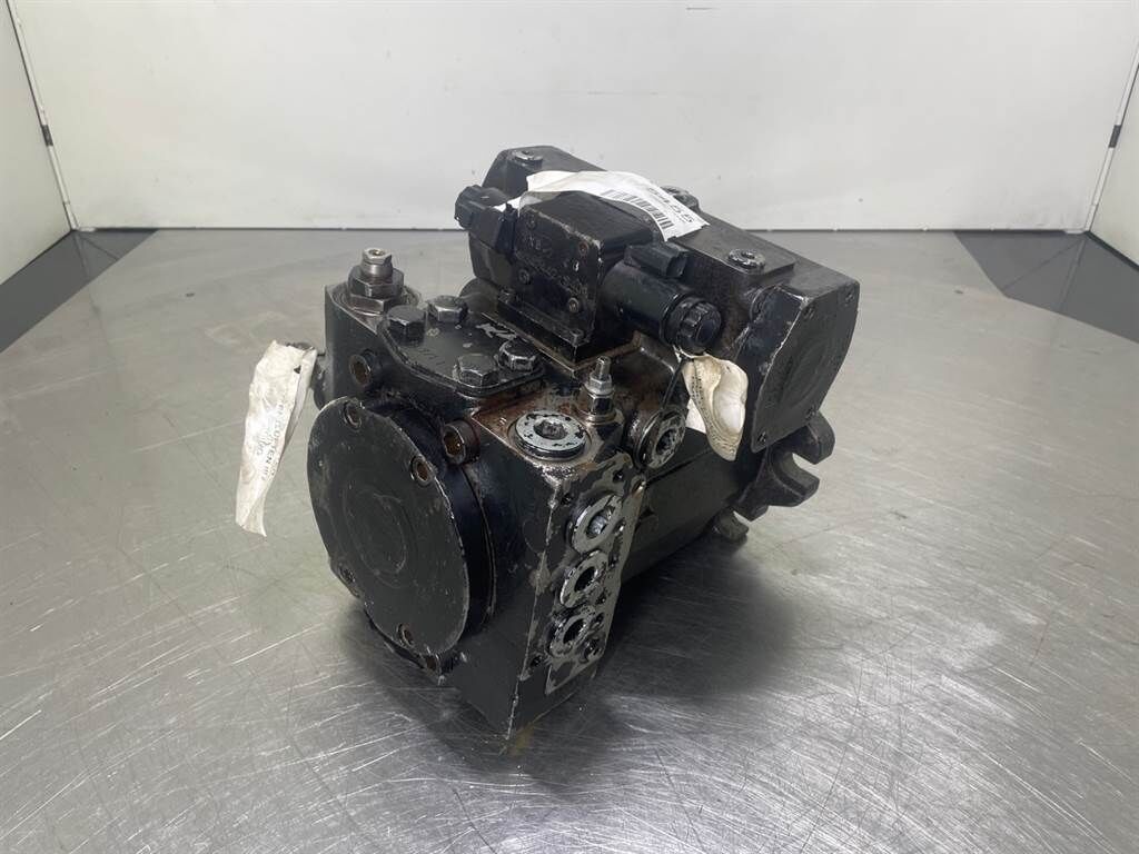 11347323 - L566/L576/L580 - Drive pump/Fahrpumpe 3
