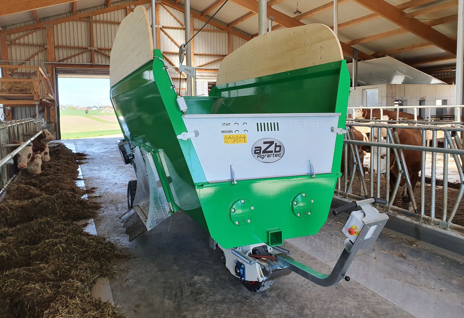 Kuratli Futtermischwagen elektrisch 7,5 m³ 2