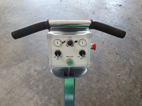 Kuratli Futtermischwagen elektrisch 7,5 m³