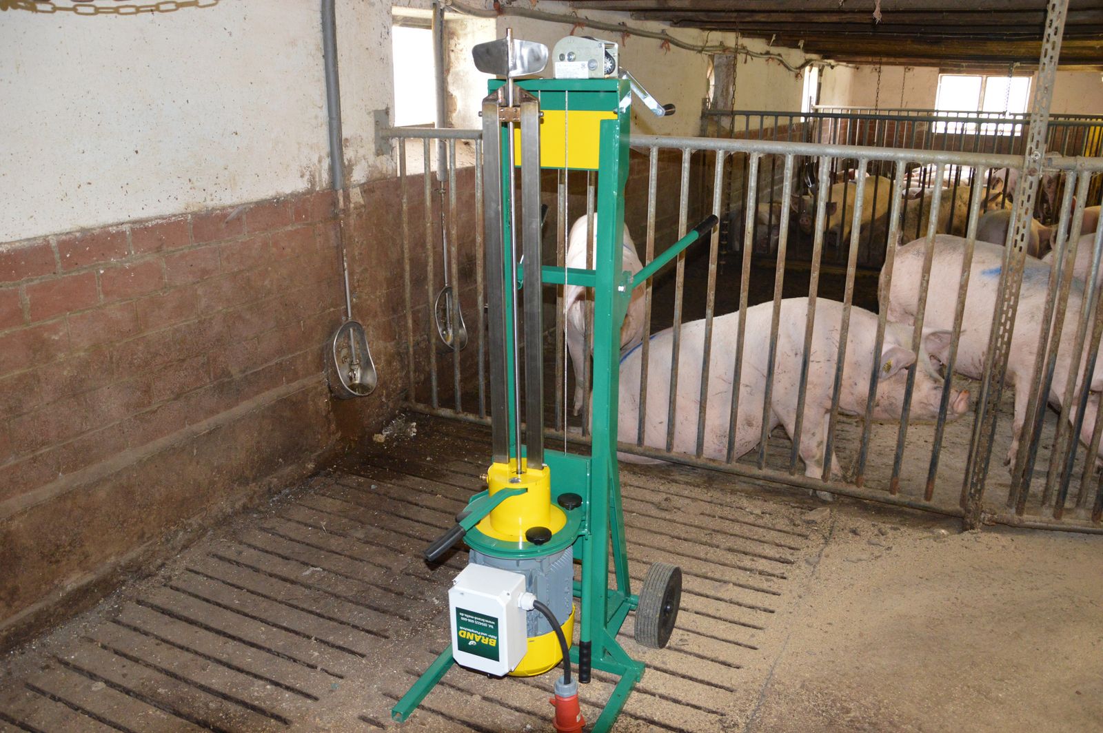 Brand Gülletechnik Spaltenmixer Schweine BMM Mini-Mix 1,0 m Schwert 2