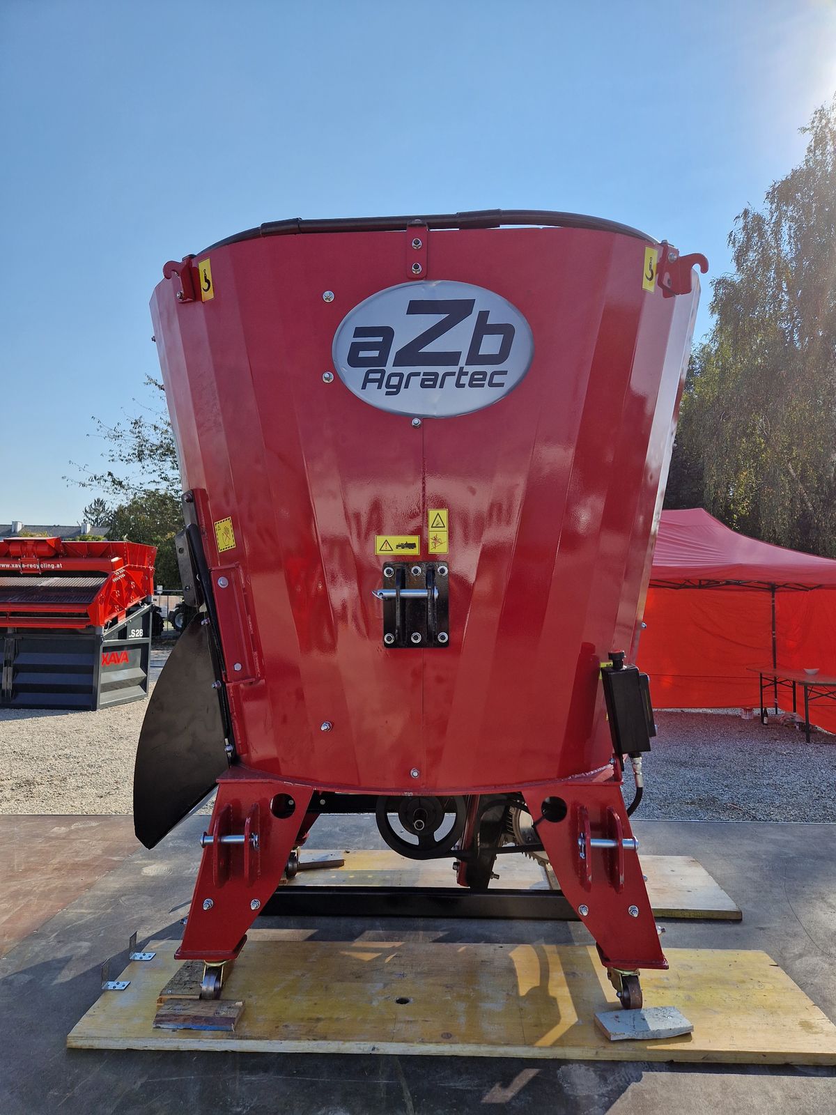 elektrischer Futtermischer MINI vertikal 2,2 m³ 2