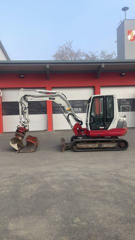 Takeuchi TB 250 Powertilt 