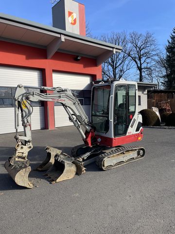 Takeuchi TB225