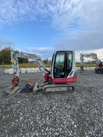 Takeuchi TB 228 POWERTILT