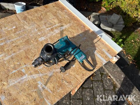 Makita DP4700