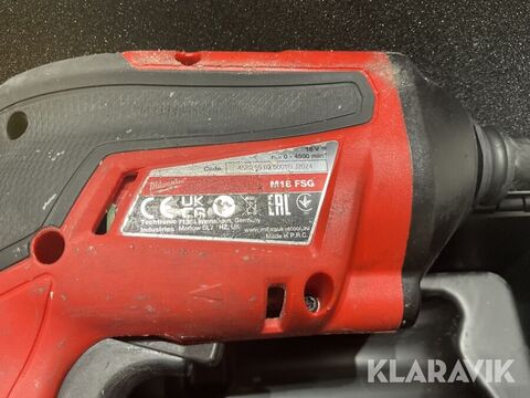 Milwaukee M18 FSG 3