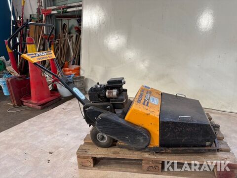 Sonstige Sweeper 600
