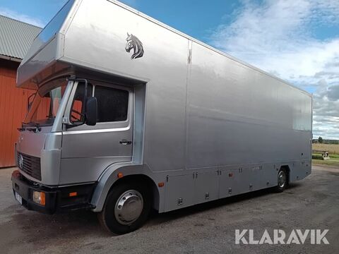 Mercedes 1320