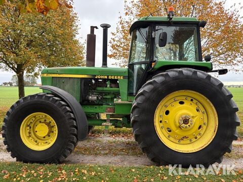 John Deere 4055 2