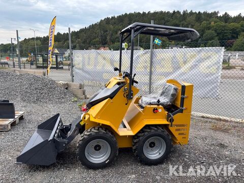 Skid Steer YC390 3