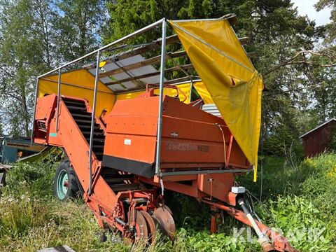 Kverneland Underhaug 2100