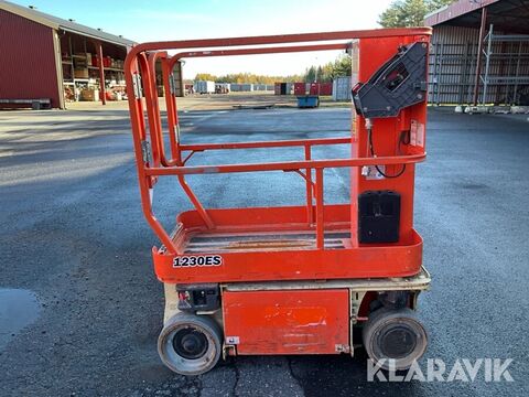 JLG 1230ES 2