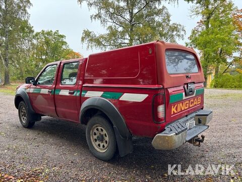 Nissan King Cab 3