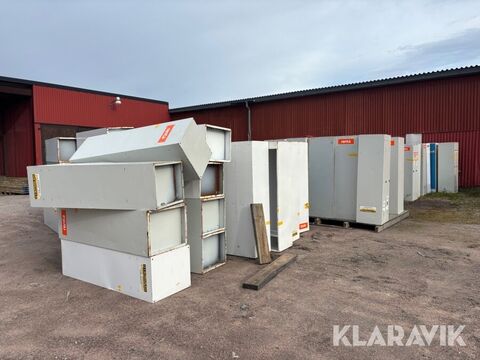 Klädskåp ca 50 st 3