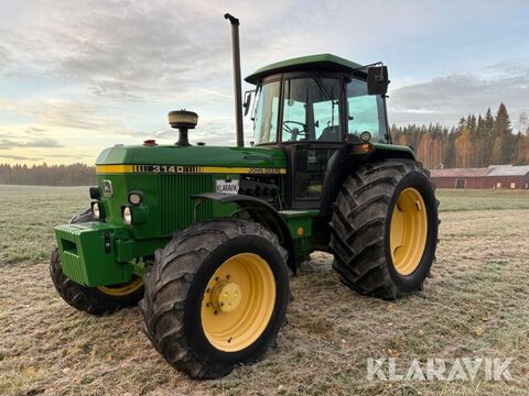 John Deere 3140 MFWD