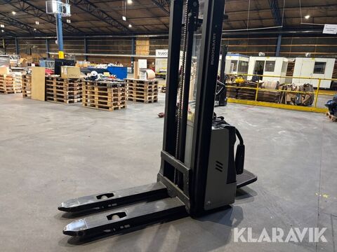 Sonstige RSE 141-3300