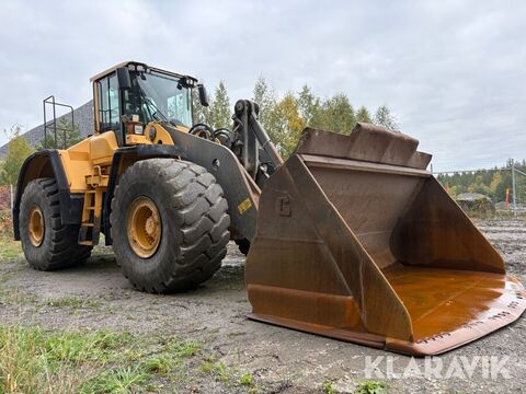 Volvo L220F 3