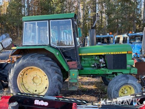 John Deere 3130 3