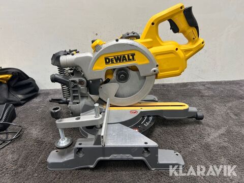DeWalt DCS777 2