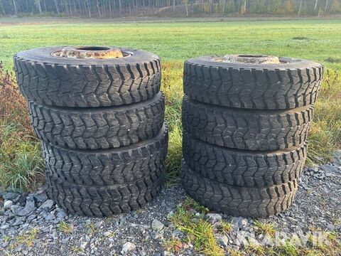Sonstige 315/80R22.5