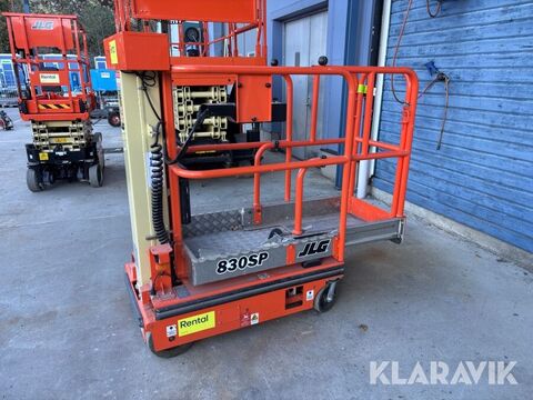 JLG 830SP