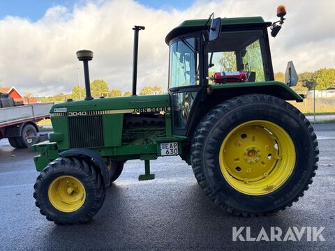 John Deere 3040 2